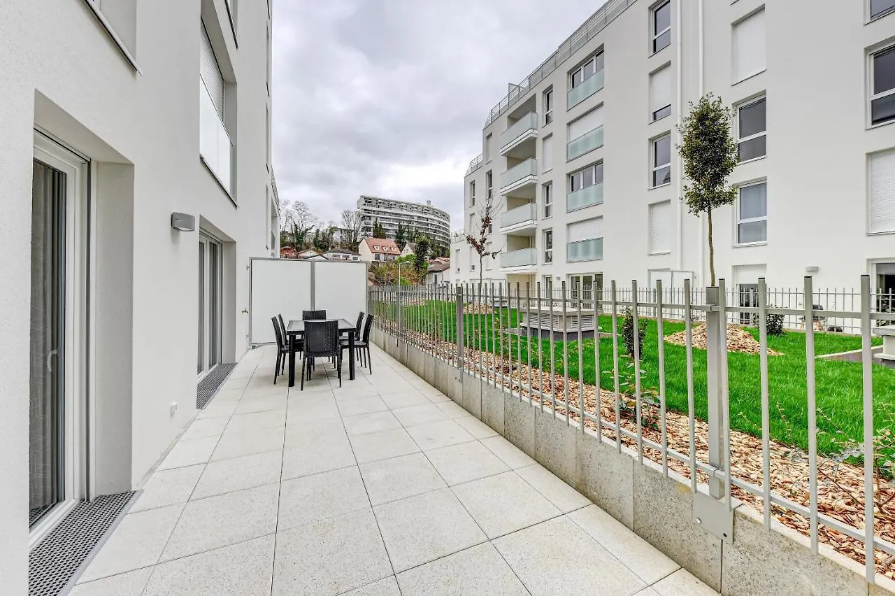 Appartement Avec Terrasse - Cite Universitaire Gentilly Apartment